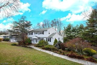 40 Westgate Dr, Sparta Twp., NJ 07871