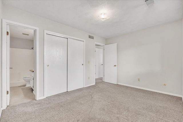1249 48th Avenue 16, East Moline, IL 61244