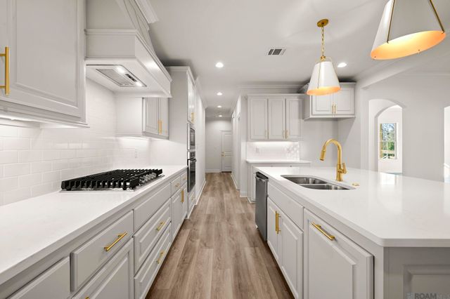 37125 Southdown Circle, Prairieville, LA 70769