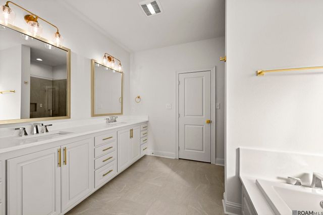 37125 Southdown Circle, Prairieville, LA 70769