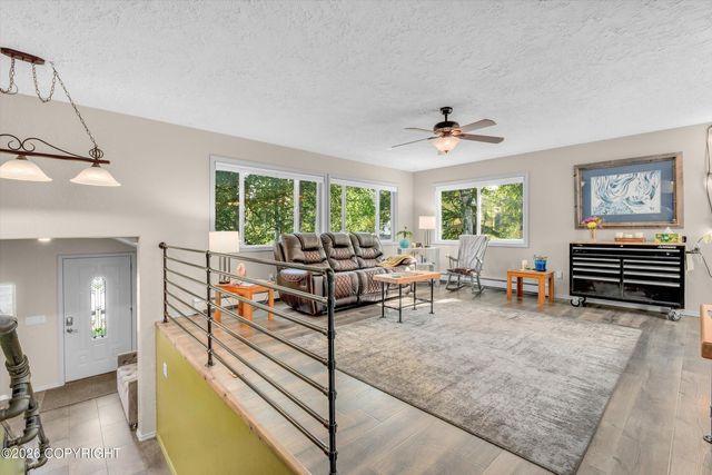 941 Woodmar Place, Anchorage, AK 99515
