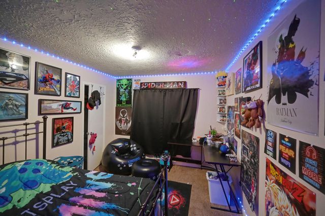 2754 Flintrock Circle, Houston, TX 77067