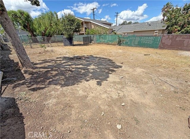 810 Pine, Corona, CA 92879