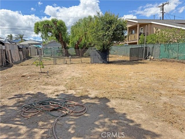 810 Pine, Corona, CA 92879