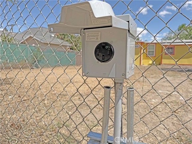 810 Pine, Corona, CA 92879