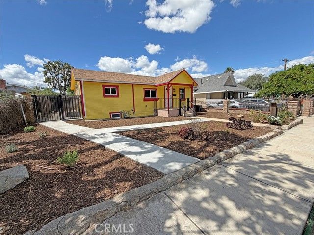 810 Pine, Corona, CA 92879