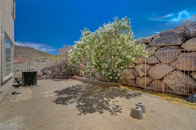 705 Value Ridge Avenue, Henderson, NV 89012