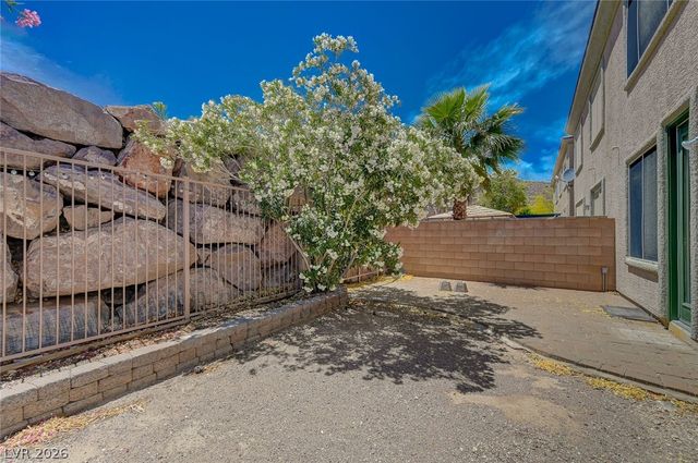 705 Value Ridge Avenue, Henderson, NV 89012