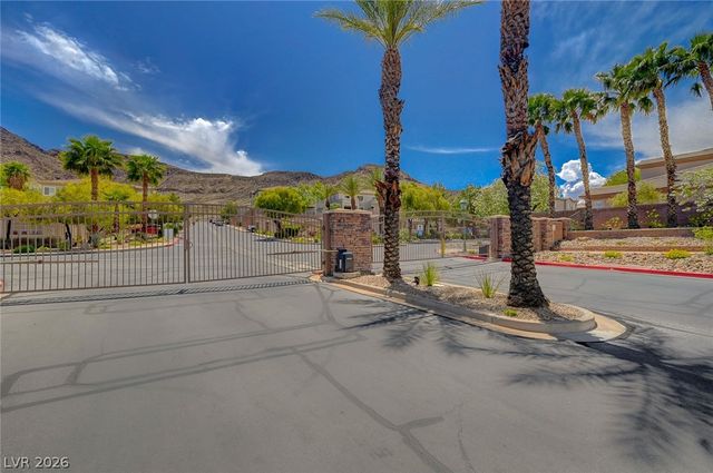 705 Value Ridge Avenue, Henderson, NV 89012