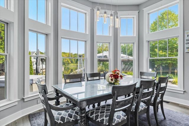 2491 Bay Pointe Drive, Saint Joseph, MI 49085