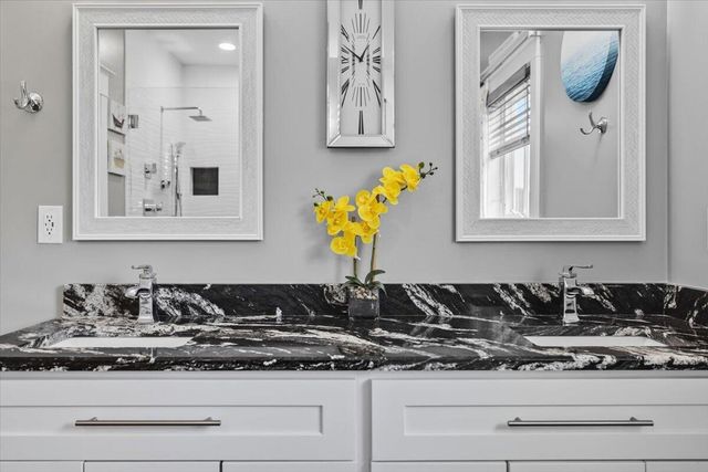 2491 Bay Pointe Drive, Saint Joseph, MI 49085