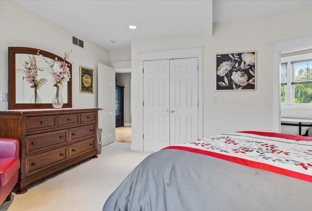 2491 Bay Pointe Drive, Saint Joseph, MI 49085