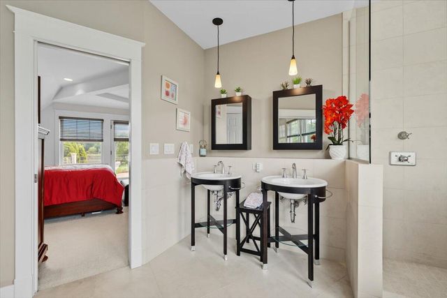 2491 Bay Pointe Drive, Saint Joseph, MI 49085