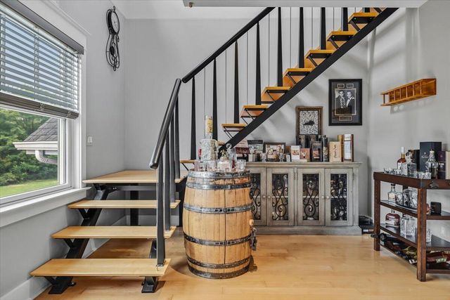 2491 Bay Pointe Drive, Saint Joseph, MI 49085