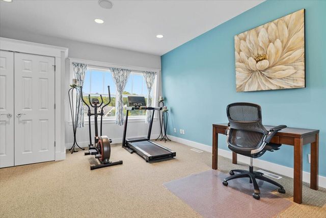 2491 Bay Pointe Drive, Saint Joseph, MI 49085