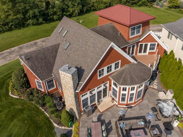 2491 Bay Pointe Drive, Saint Joseph, MI 49085
