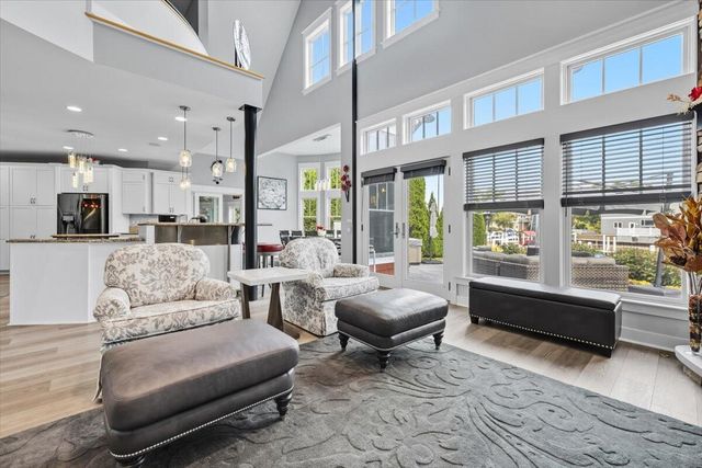 2491 Bay Pointe Drive, Saint Joseph, MI 49085