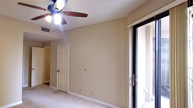 3350 Mccue Road 201, Houston, TX 77056