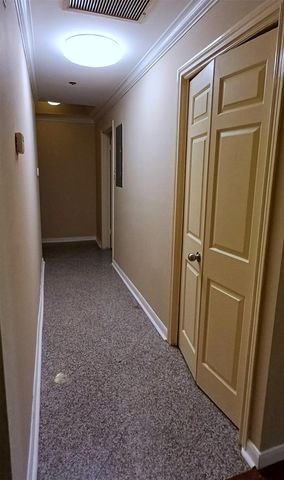 3350 Mccue Road 201, Houston, TX 77056