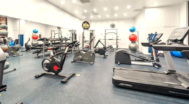 3350 Mccue Road 201, Houston, TX 77056