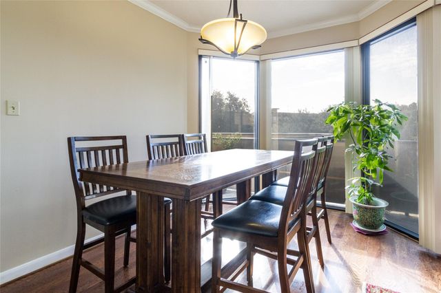 3350 Mccue Road 201, Houston, TX 77056