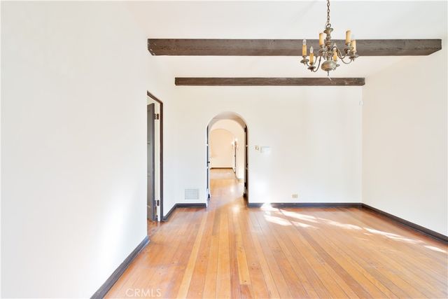 1968 N Wilton, Los Angeles, CA 90068