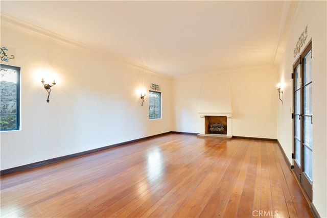 1968 N Wilton, Los Angeles, CA 90068
