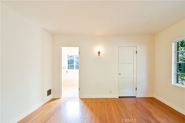 1968 N Wilton, Los Angeles, CA 90068