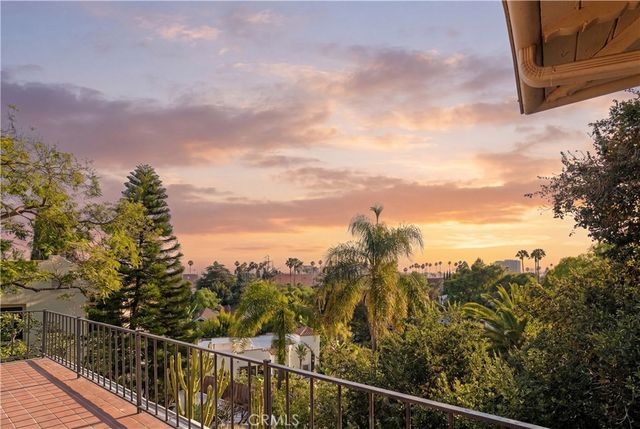 1968 N Wilton, Los Angeles, CA 90068
