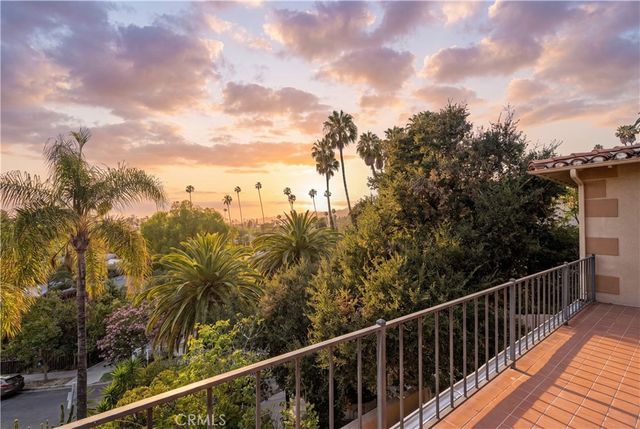 1968 N Wilton, Los Angeles, CA 90068