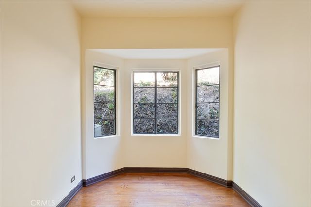 1968 N Wilton, Los Angeles, CA 90068