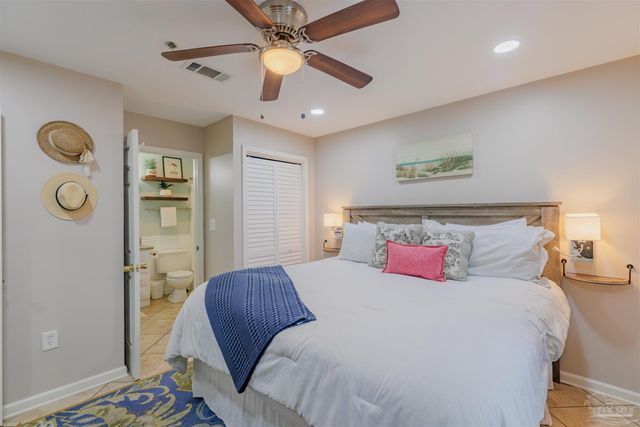 13500 Sandy Key Dr 105W, Pensacola, FL 32507