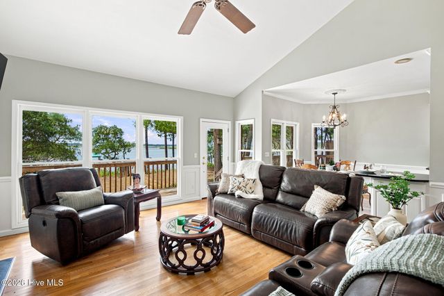 3256 Mullet Creek Place SE, Bolivia, NC 28422