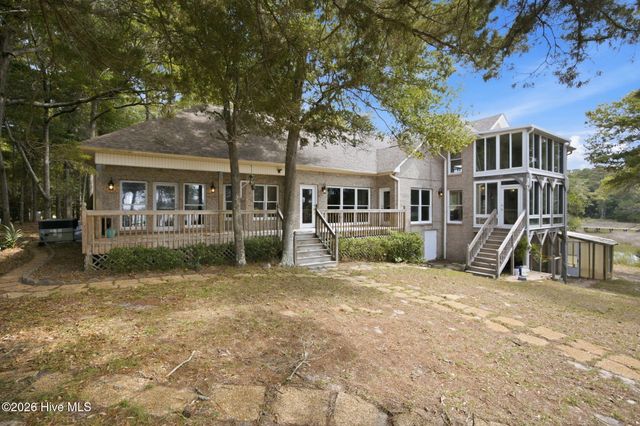 3256 Mullet Creek Place SE, Bolivia, NC 28422
