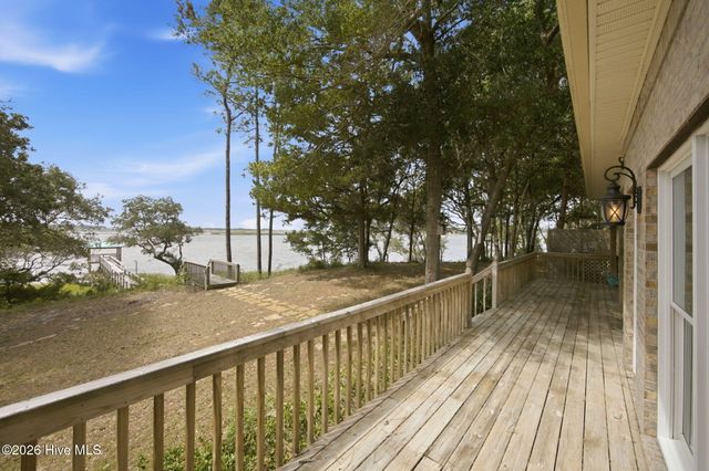 3256 Mullet Creek Place SE, Bolivia, NC 28422