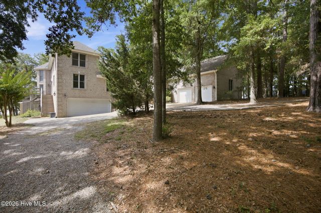 3256 Mullet Creek Place SE, Bolivia, NC 28422
