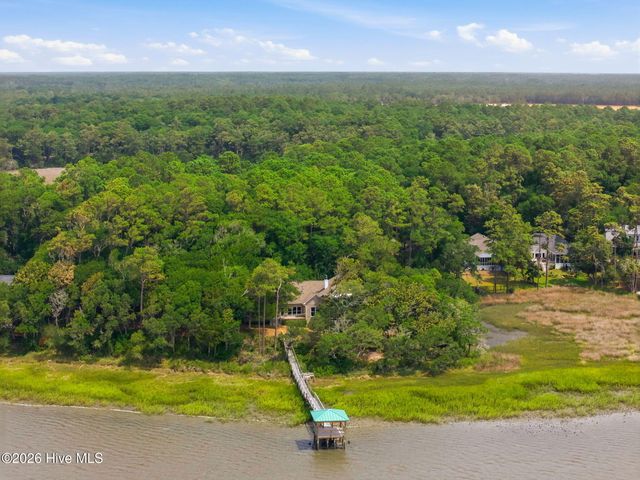3256 Mullet Creek Place SE, Bolivia, NC 28422