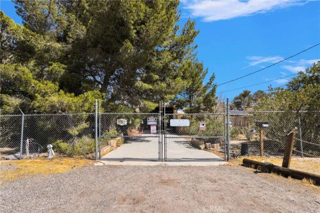 32203 Prairie, Barstow, CA 92311