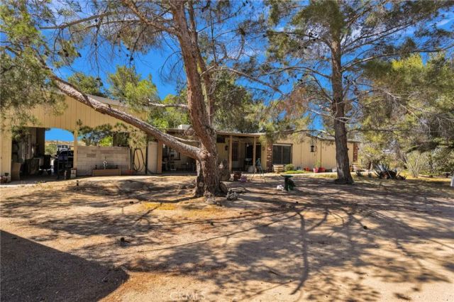 32203 Prairie, Barstow, CA 92311