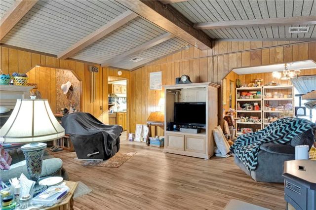 32203 Prairie, Barstow, CA 92311