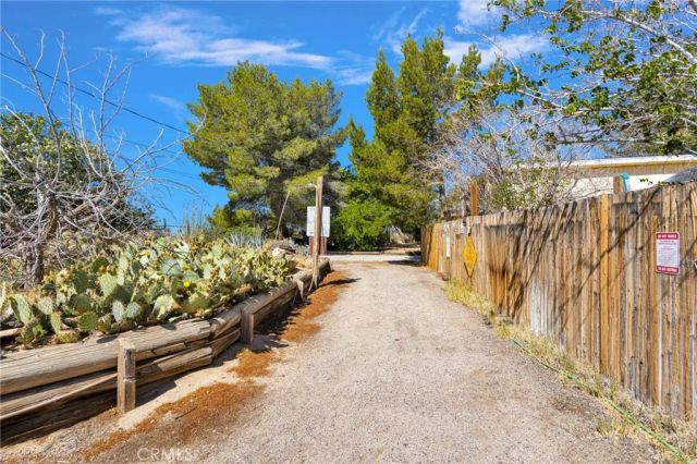 32203 Prairie, Barstow, CA 92311