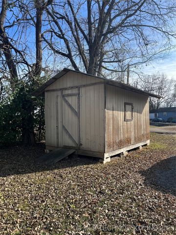 317 W Cedar Street, Stilwell, OK 74960