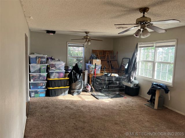 317 W Cedar Street, Stilwell, OK 74960