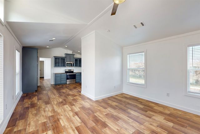 6715 Timberhaven Court, Granbury, TX 76049