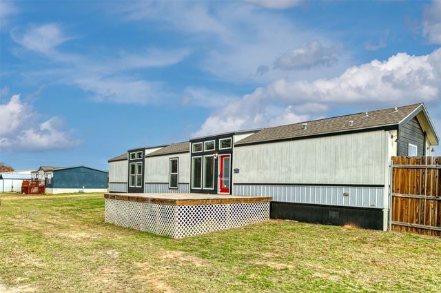 6715 Timberhaven Court, Granbury, TX 76049