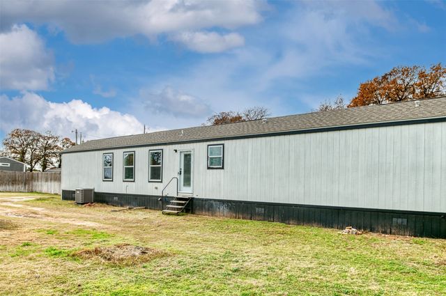 6715 Timberhaven Court, Granbury, TX 76049