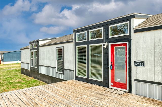 6715 Timberhaven Court, Granbury, TX 76049