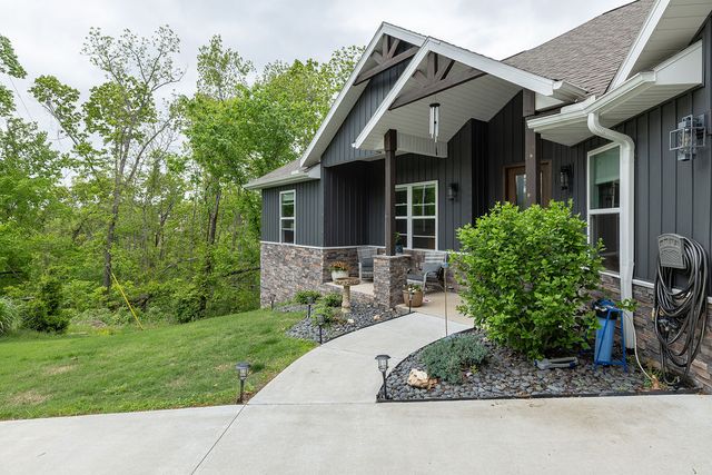 14 Kilbernie Lane, Bella Vista, AR 72715