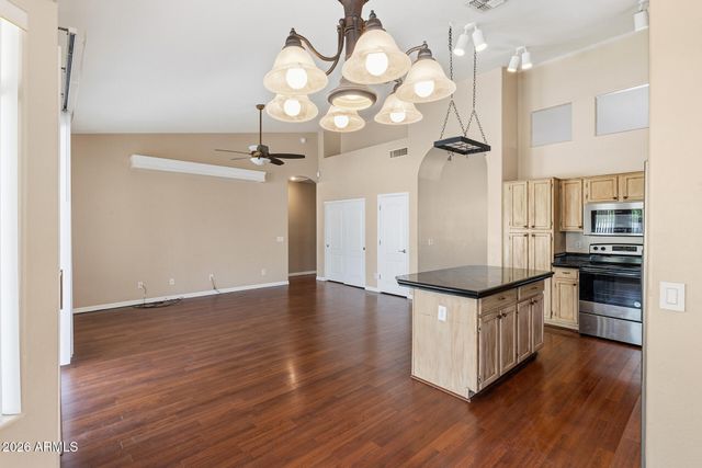 13778 W CAMBRIDGE Avenue, Goodyear, AZ 85395