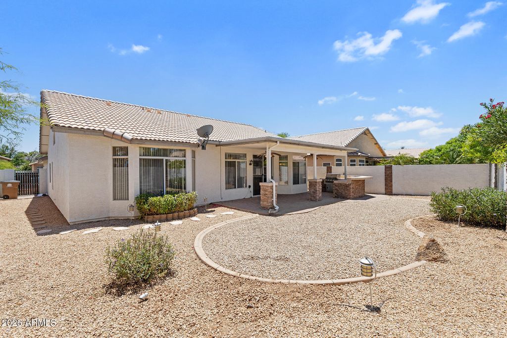 13778 W CAMBRIDGE Avenue, Goodyear, AZ 85395 — photo 4